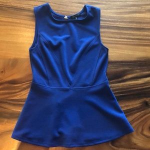 Dynamite open back top